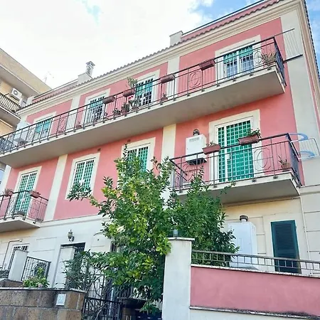 Sweet House A - Tor Vergata Metro C Apartment *