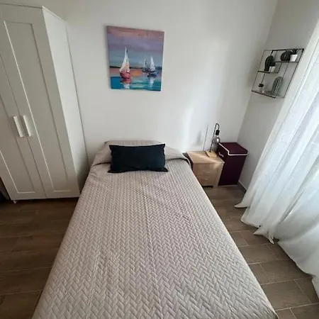 Sweet House A - Tor Vergata Metro C Apartment *
